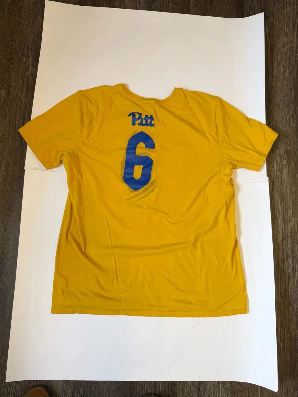 Nike Kids Gold Tee with Blue Oakland Zoo Graphic Youth Boys Size L